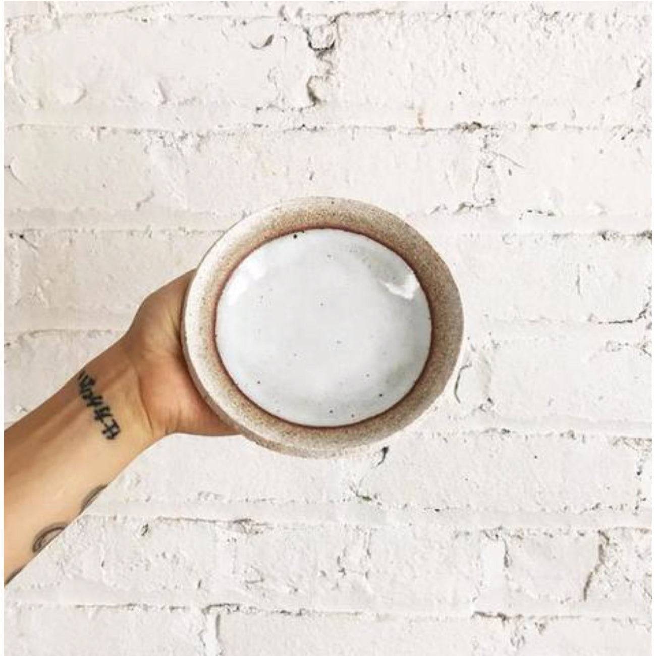 dish: full moon white