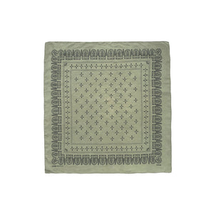 1930's bandana in nettle