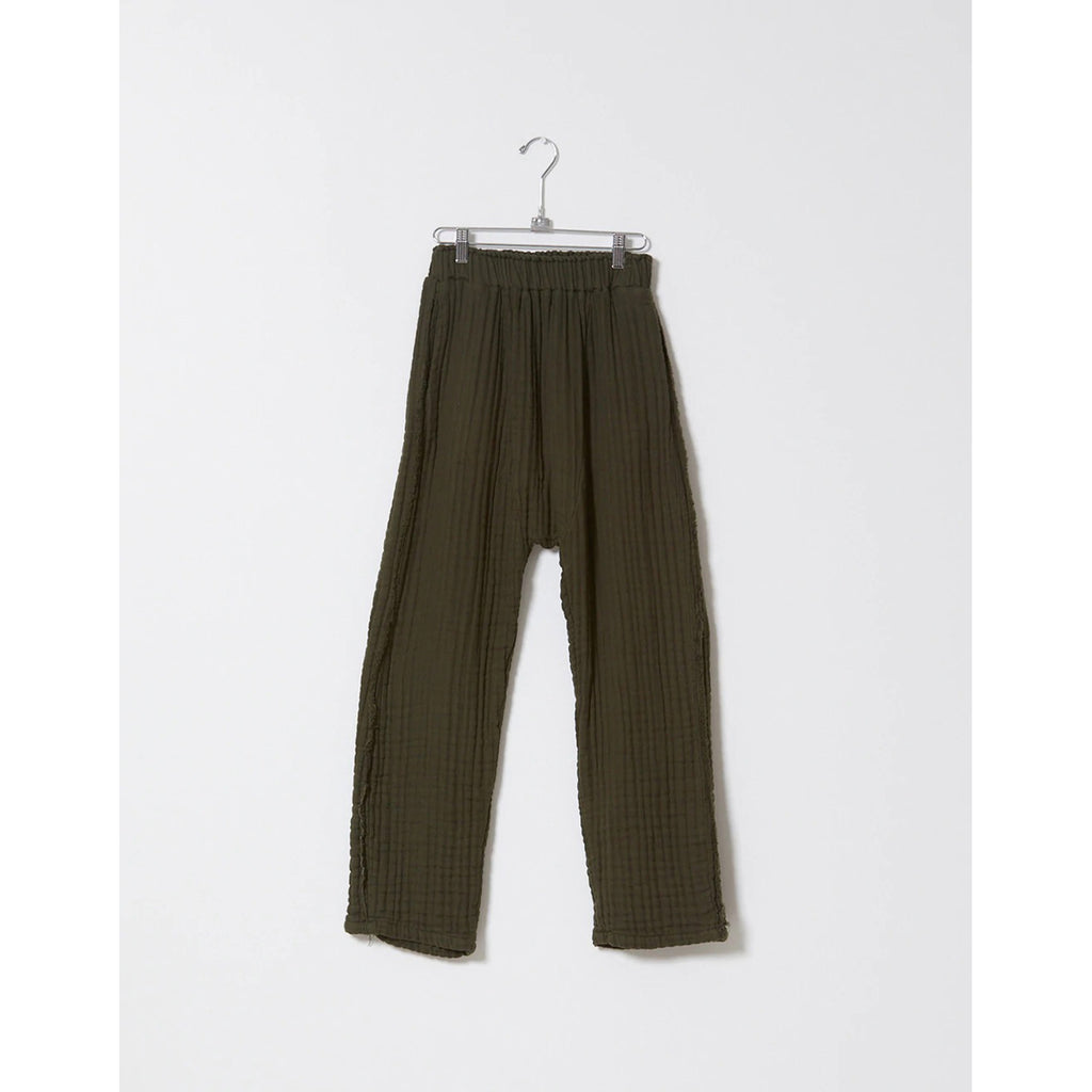 kiri pant in hunter green 5 layer gauze