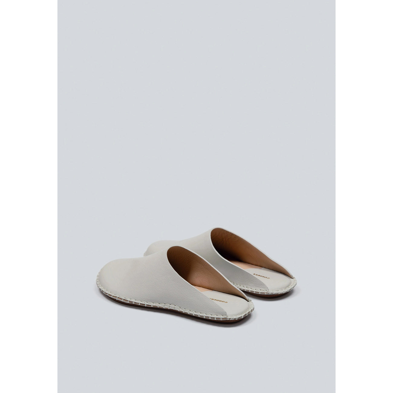 babouche in ivory