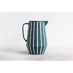 pinstripe pitcher in swell