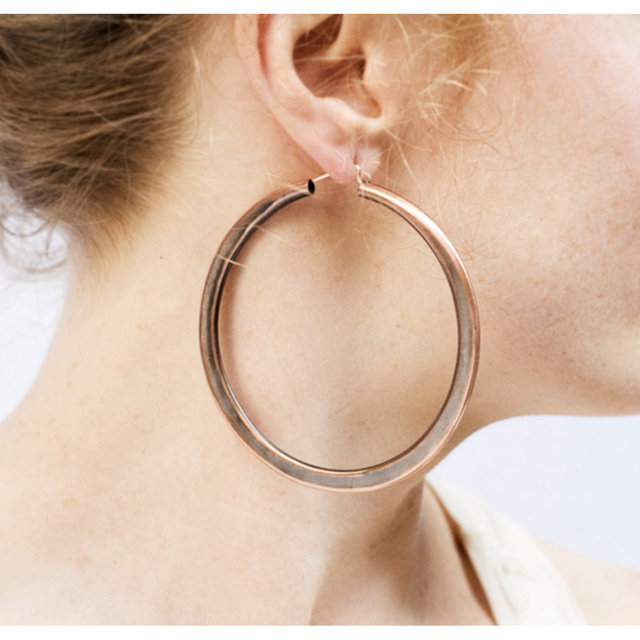 simple hoops: brass