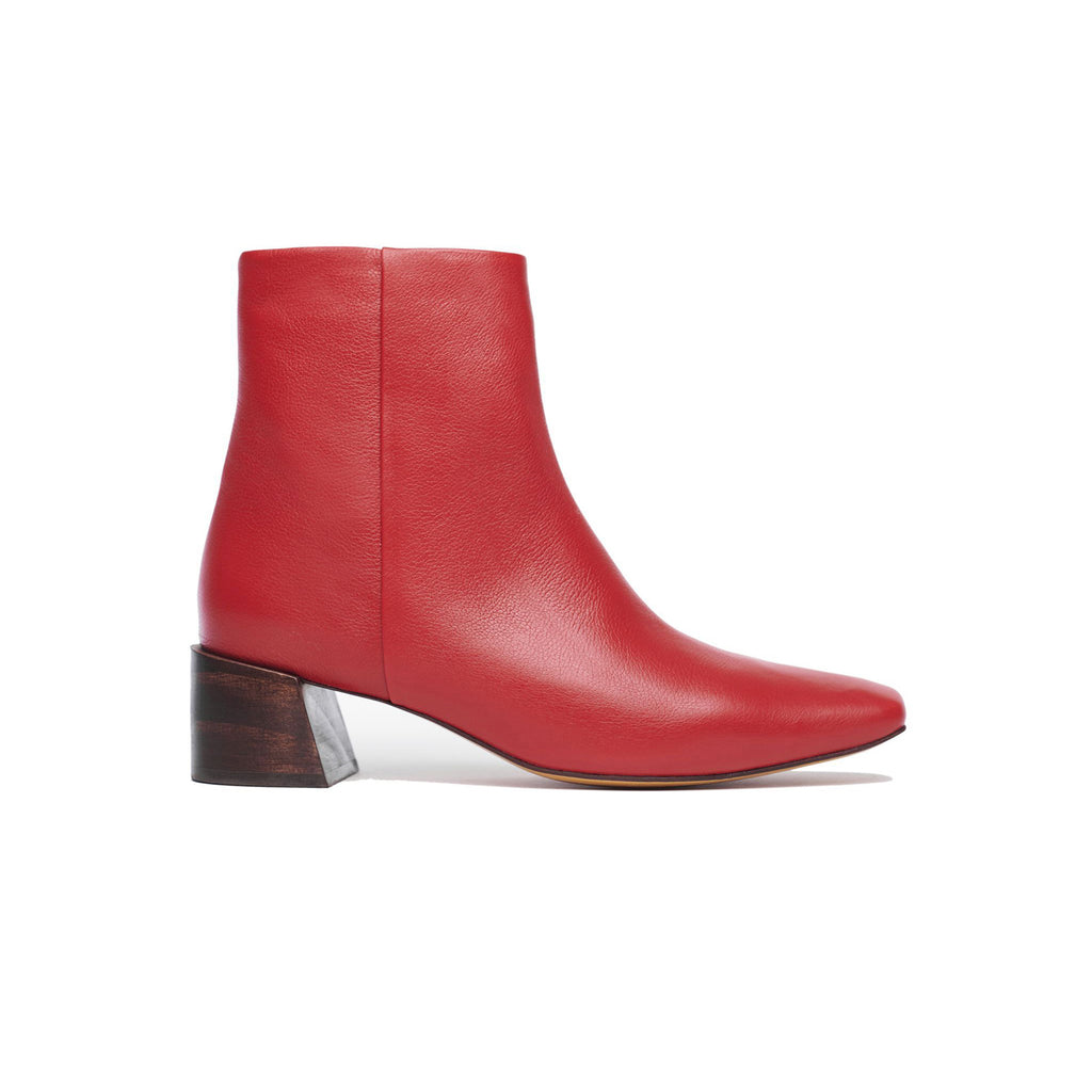 classic boot in red