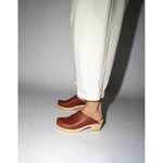 old school mid heel clog in bourbon