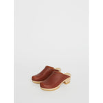old school mid heel clog in bourbon